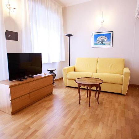 제노바 Sofia House With Private Parking 아파트 외부 사진