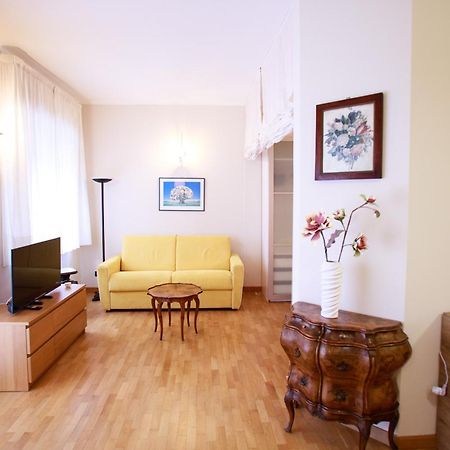 제노바 Sofia House With Private Parking 아파트 외부 사진
